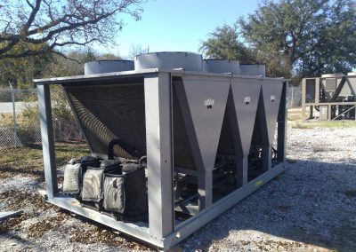 CARRIER - 90 Ton Air Cooled Chiller